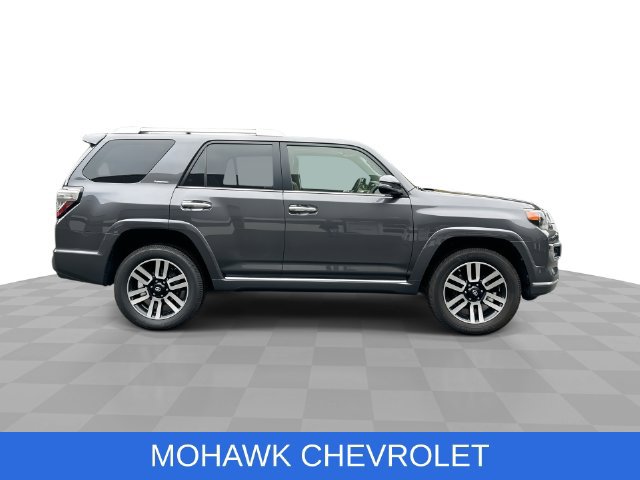 Used 2021 Toyota 4Runner Limited AWD/4WD image 10
