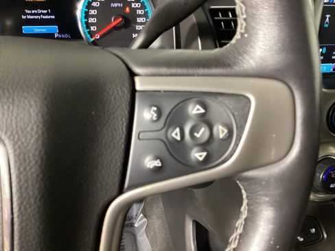 Used 2020 GMC Yukon XL Denali w/ Open Road Package image 22