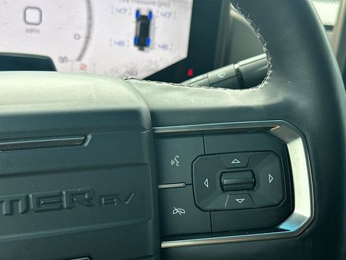 Used 2024 GMC Hummer EV 2X AWD/4WD image 26