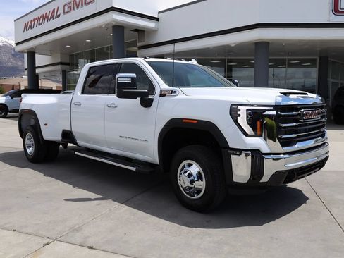 New 2026 GMC Sierra 3500 SLT w/ SLT Convenience Package AWD/4WD image 8