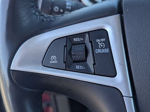 Used 2016 Chevrolet Equinox LTZ w/ Enhanced Convenience Package AWD/4WD image 18