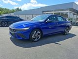 New 2025 Hyundai Elantra Sport image 2