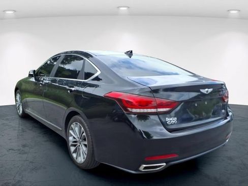 Used 2017 Genesis G80 3.8 RWD image 19