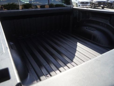 Used 2021 RAM 1500 Limited w/ Body Color Bumper Group RWD image 12