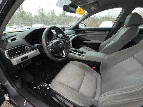 Used 2019 Honda Accord LX image 9