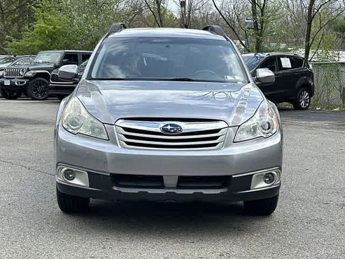 Used 2010 Subaru Outback 2.5i Premium image 23