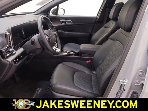 Used 2025 Kia Sportage X-Line w/ Premium Package image 12