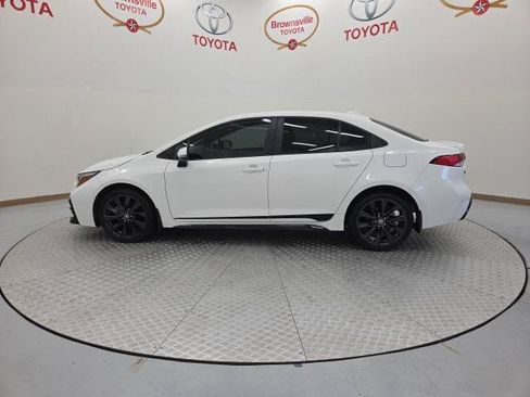 Certified 2023 Toyota Corolla SE FWD image 5