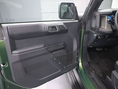 Certified 2025 Ford Bronco Outer Banks AWD/4WD image 14