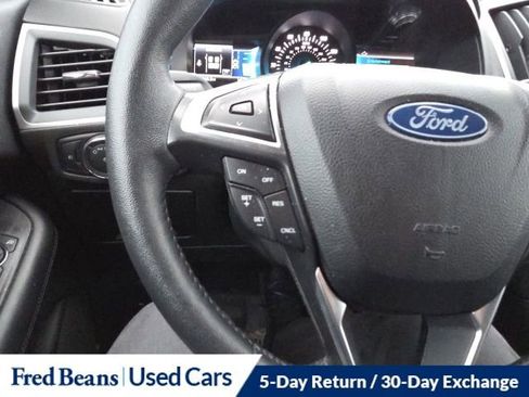 Certified 2022 Ford Edge SEL w/ Convenience Package AWD/4WD image 19