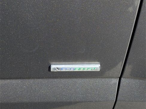 Used 2017 Ford F150 XLT w/ Equipment Group 302A Luxury image 3