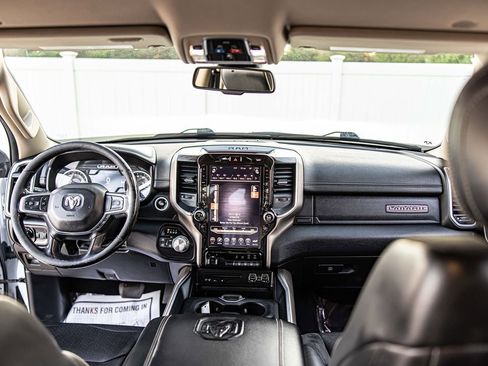 Used 2019 RAM 1500 Laramie image 35