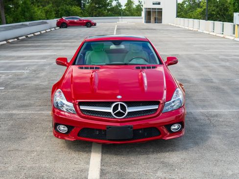 Used 2011 Mercedes-Benz SL 550 image 38