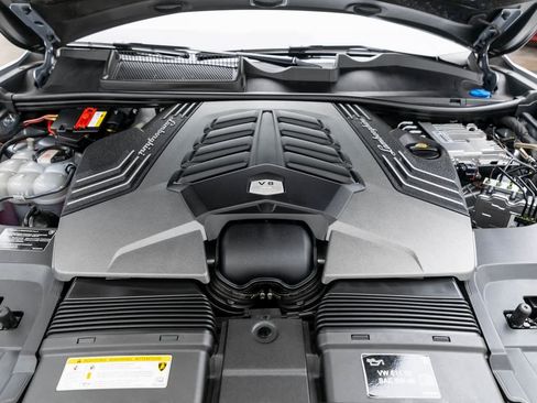 Used 2023 Lamborghini Urus S image 9