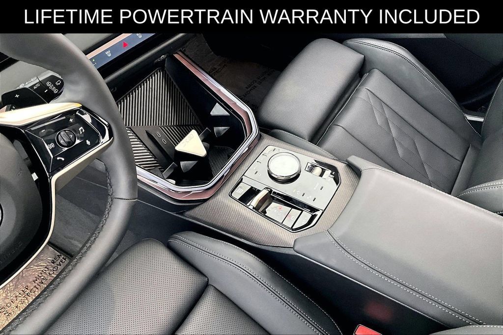 Used 2025 BMW X3 xDrive30i w/ Premium Package AWD/4WD image 17