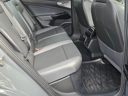 Used 2023 Volkswagen ID.4 Pro S RWD image 29