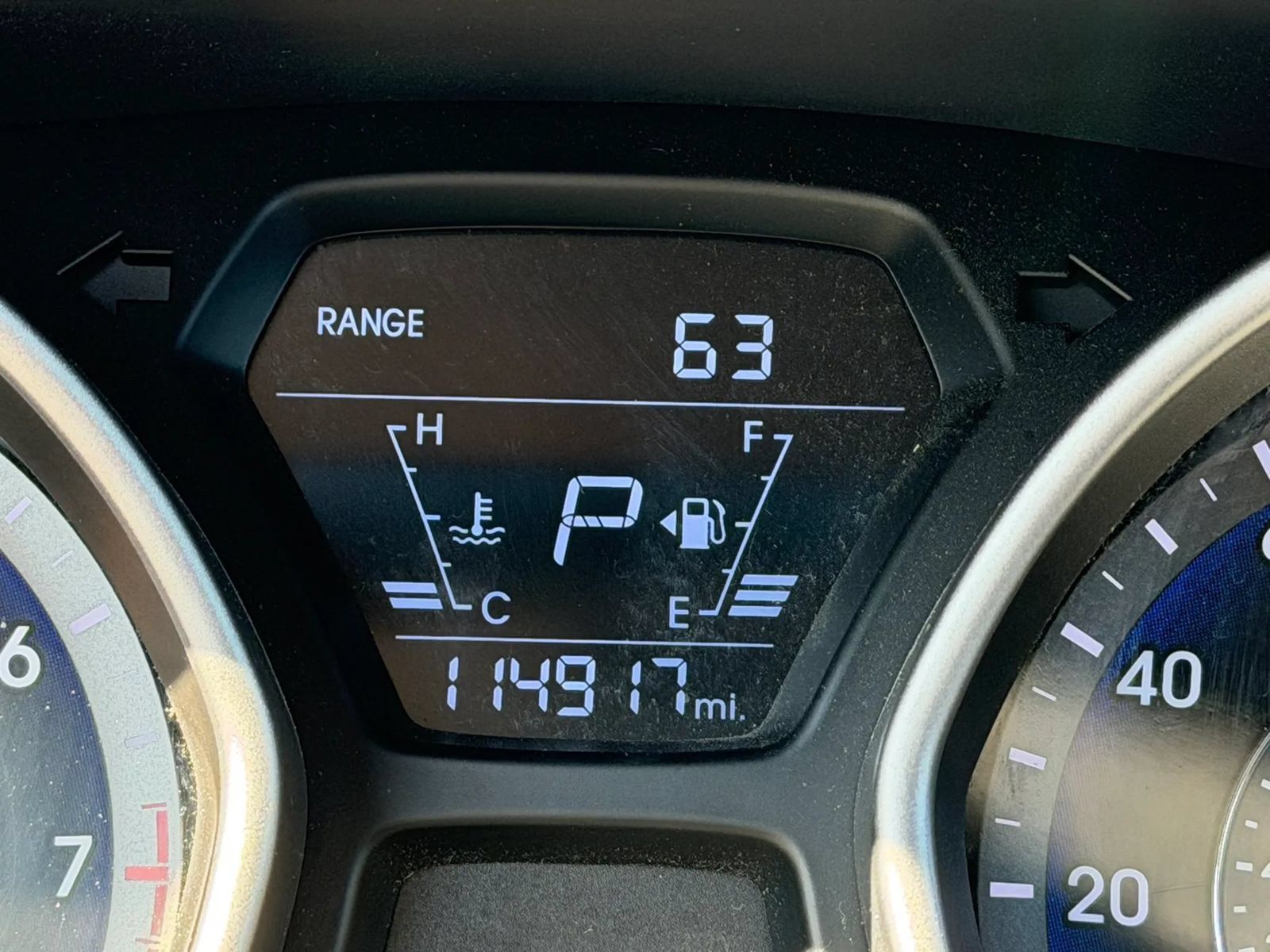 Used 2014 Hyundai Elantra w/ Option Group 2 FWD image 22