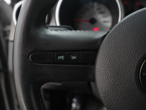 Used 2009 Ford Mustang Shelby GT500 RWD image 25