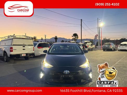 Used 2016 Toyota Prius Four Touring FWD image 14
