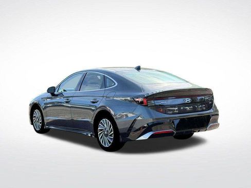 New 2026 Hyundai Sonata SEL FWD image 6