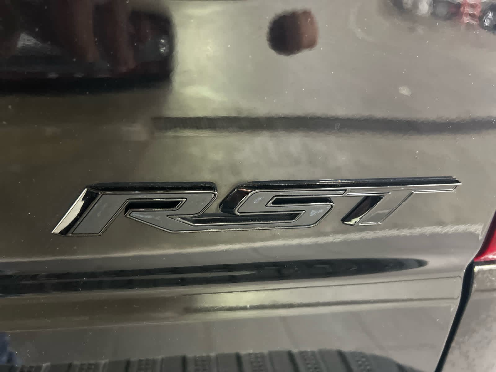 Used 2023 Chevrolet Silverado 1500 RST w/ Redline Edition AWD/4WD image 26