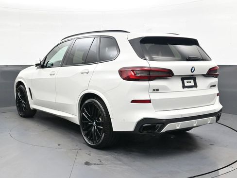 Used 2020 BMW X5 M50i w/ Executive Package AWD/4WD image 5
