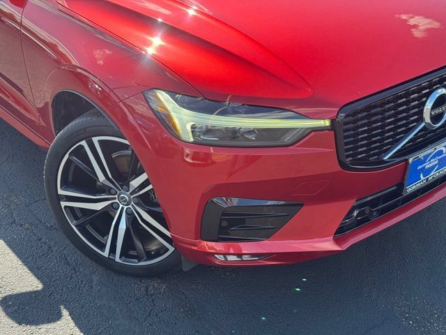 Used 2021 Volvo XC60 T5 R-Design w/ Protection Package Premier FWD image 3