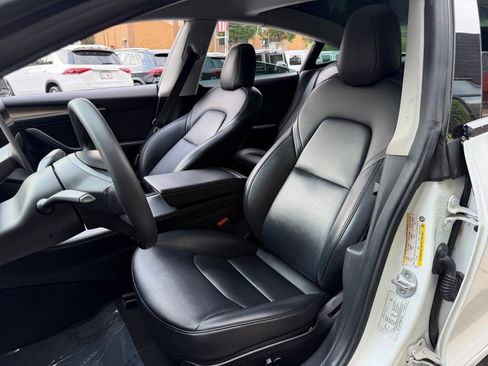 Used 2022 Tesla Model 3 Long Range AWD/4WD image 26