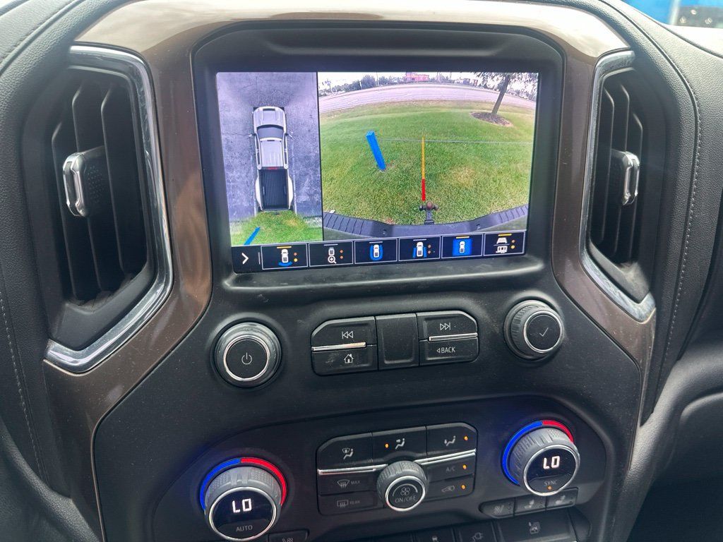 Used 2022 Chevrolet Silverado 3500 High Country w/ LPO, Hitch Package AWD/4WD image 8