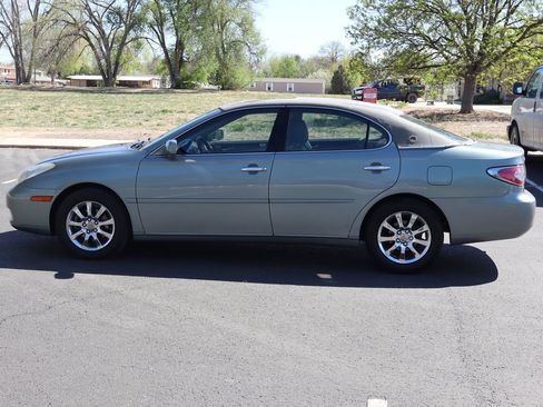 Used 2004 Lexus ES 330 image 9