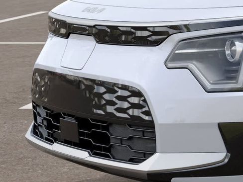 New 2026 Kia Niro Wind image 12