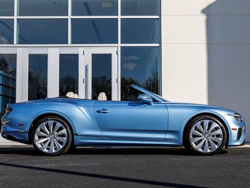 New 2026 Bentley Continental GTC image 18