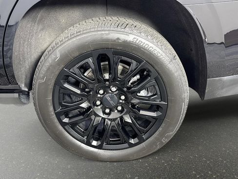 Certified 2023 GMC Yukon Denali Ultimate image 33