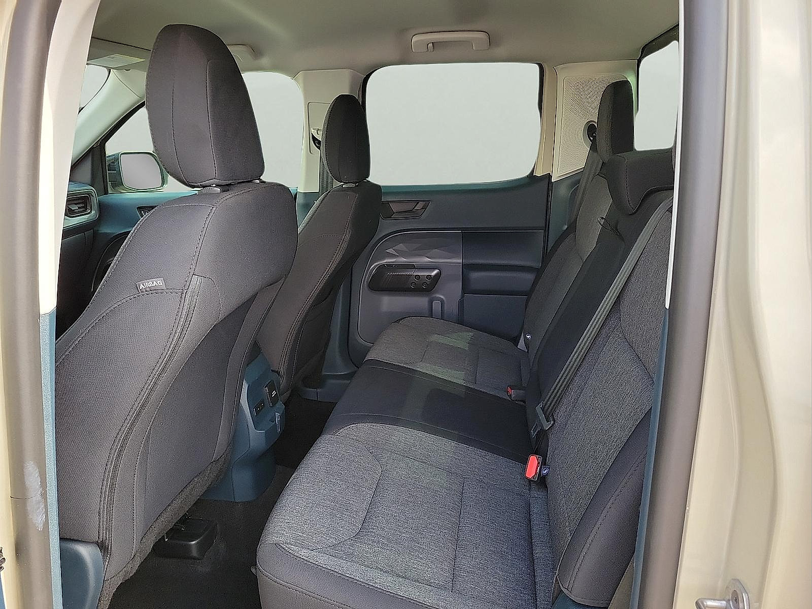 Used 2025 Ford Maverick XLT w/ XLT Luxury Package AWD/4WD image 9