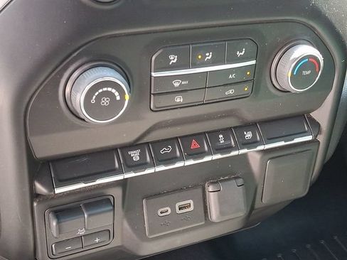 Used 2023 Chevrolet Silverado 3500 LT w/ Gooseneck/5TH Wheel Package AWD/4WD image 10