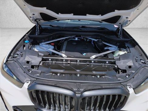 New 2026 BMW X5 xDrive40i w/ Executive Package AWD/4WD image 16