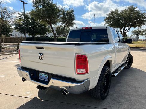 Used 2018 RAM 1500 Laramie w/ Convenience Group image 5