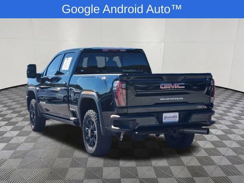 Used 2025 GMC Sierra 2500 AT4 w/ AT4 Premium Plus Package image 3
