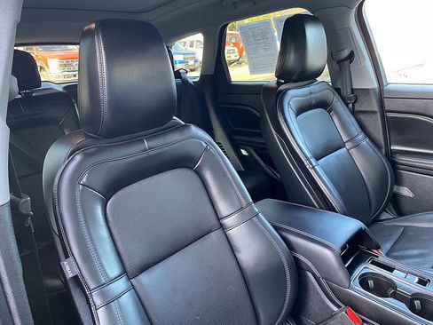 Used 2022 Lincoln Corsair AWD w/ Premium Package image 29