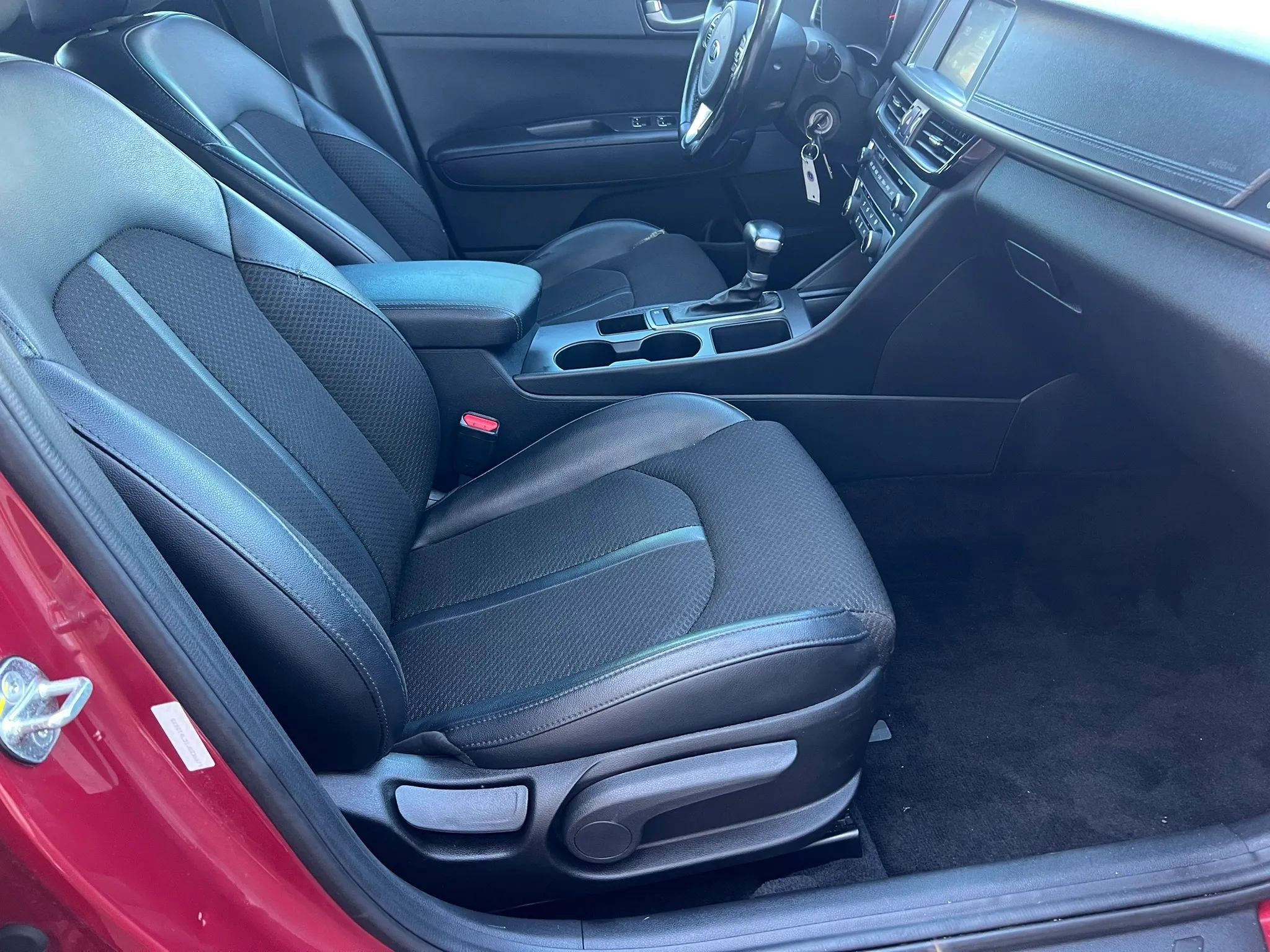 Used 2018 Kia Optima S w/ Panoramic Sunroof Package FWD image 14