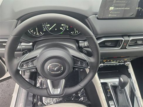 New 2025 MAZDA CX-5 AWD 2.5 S w/ Preferred Package image 10