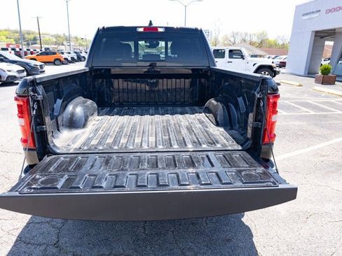 Used 2025 RAM 1500 Laramie image 12