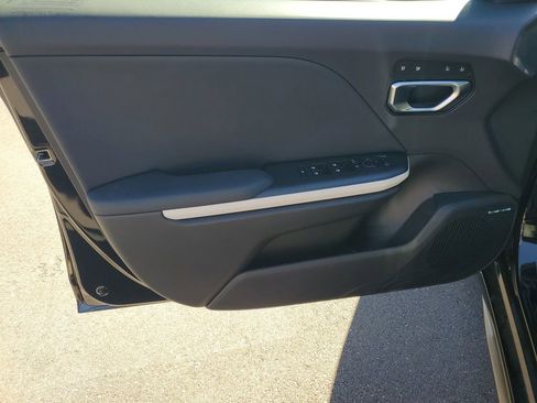 New 2025 Kia K4 GT-Line w/ GT-Line Premium Package image 8