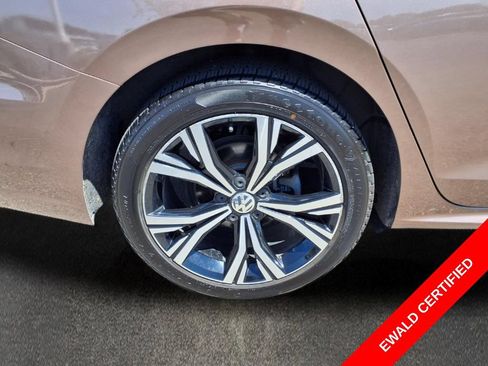 Used 2020 Volkswagen Passat 2.0T SEL FWD image 29