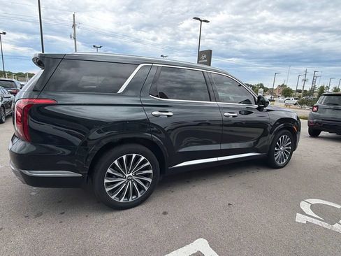 Used 2023 Hyundai Palisade Calligraphy FWD image 10