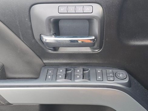 Used 2018 Chevrolet Silverado 2500 LTZ w/ Duramax Plus Package image 57