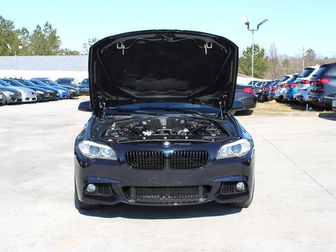 Used 2013 BMW 550i xDrive Sedan image 36