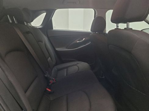 Used 2018 Hyundai Elantra GT w/ Style Package 02 image 19