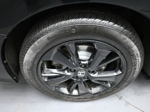 Certified 2023 Honda Odyssey Sport image 12