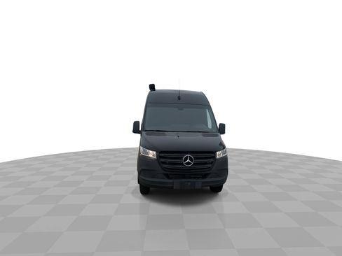 Used 2020 Mercedes-Benz Sprinter 3500 image 3